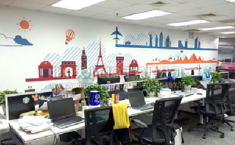 水富教你设计办公室墙绘的方法。