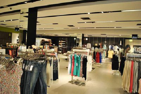 水富商场里的店面怎么装修？